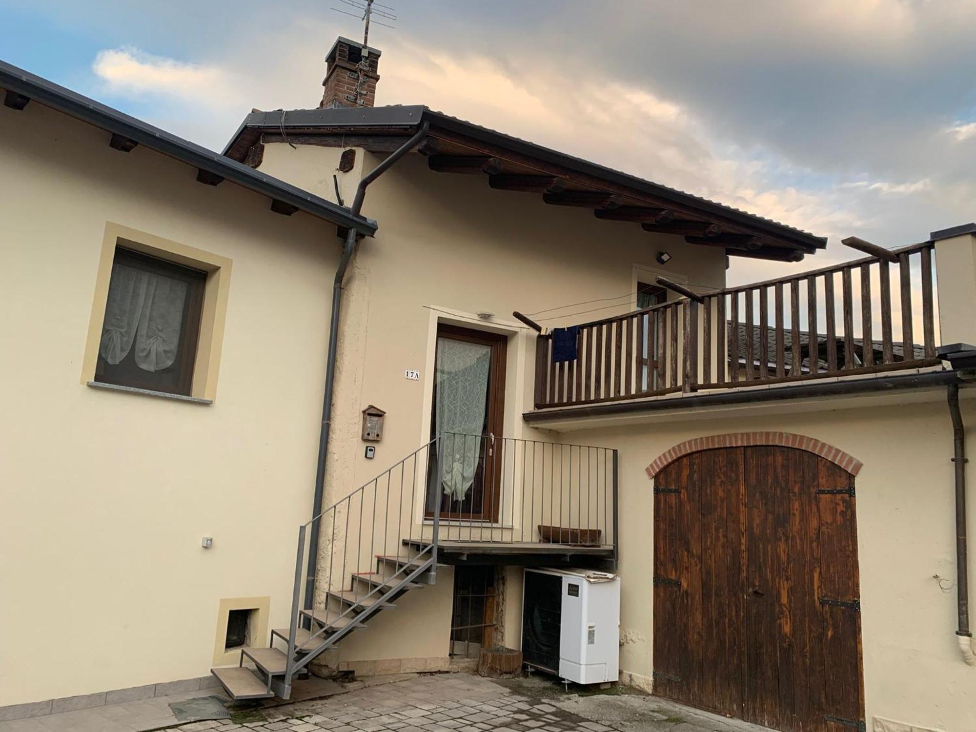 La Casa Di Nonna Pina Villa Roccasparvera Exteriör bild